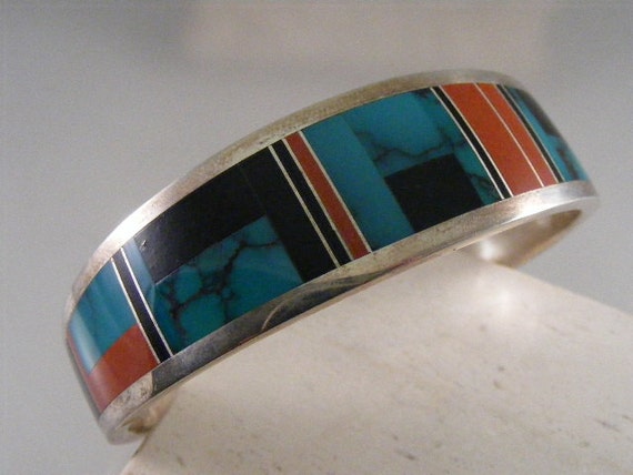 Slender Black Stone Vintage Native American Navajo Signed Sterling Silver Bracelet Slender Black Stone Vintage Native American Navajo Signed Sterling Silver Bracelet