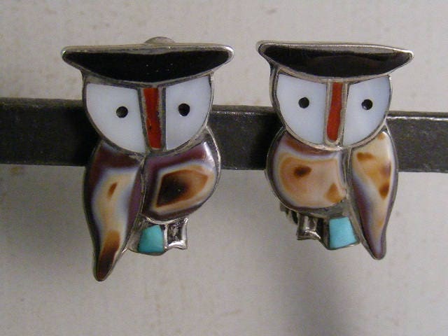 Vintage Zuni Inlaid Owl Clip Earrings..... Lot 5308