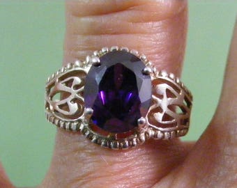 Vintage Amethyst Color Cubic Zirconia  Ring in Sterling Silver.....  Lot 5291