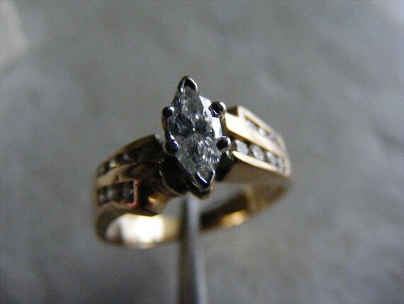 14k Diamond Engagement Ring .56TCW...... Lot 2750 - image 4