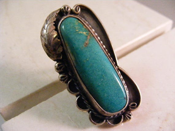 Striking Vintage Native American Navajo Rectangular Turquoise Sterling Silver Bracelet Striking Vintage Native American Navajo Rectangular Turquoise Sterling Silver Bracelet