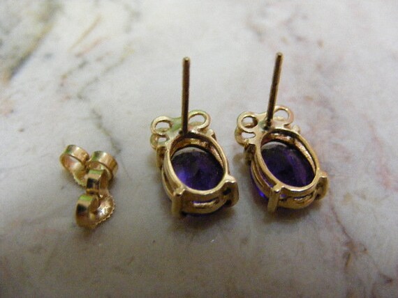 Vintage Deep Purple Amethyst Pierced Earrings in … - image 6