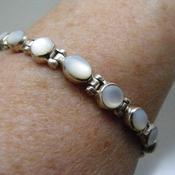 SALE...Was 72.75... Now 42.75...Vintage Mother of Pearl Cabochon Bracelet in Sterling Silver.....  Lot 5723