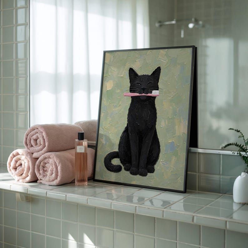 Rolig svart katt väggkonst, tandborstekatttryck, udda badrumsdekor bild 2