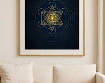 Può includere: Stampa artistica incorniciata con un design dorato del Cubo di Metatron su sfondo blu scuro. Il motivo geometrico è composto da cerchi e forme interconnesse, creando un'estetica simmetrica e spirituale. L'opera è incorniciata.