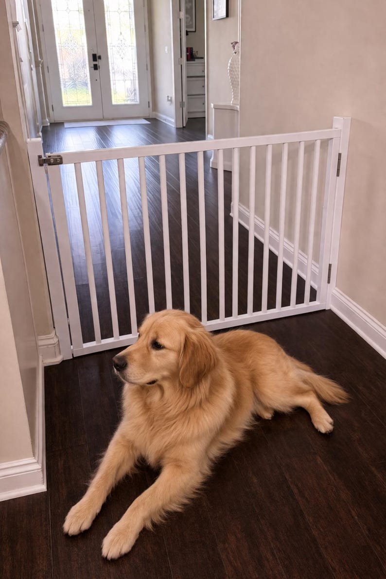 Custom Wooden Baby & Pet Safety Gate for Stairs - Etsy Portugal