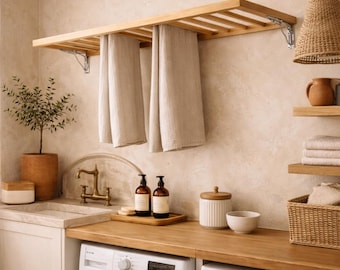 壁掛け式物干しラック 木製衣類自然乾燥システム（洗濯室用）