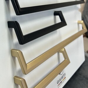 Nowoczesny neutralny akcent ścienny, minimalistyczny wystrój domu, wysokiej jakości konstrukcja, łatwy montaż