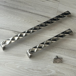 Skåphandtag, Klassiskt traditionellt lådhandtag, Garderobshandtag