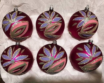 Christmas Kurt Adler Santas World Magenta Lavender Pink and Gold Flower Designed Larger Rounds 3"