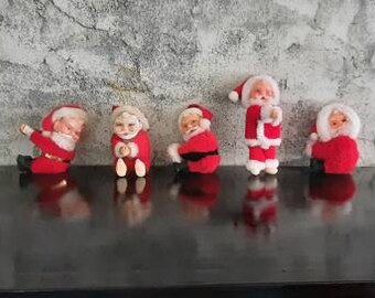 Vintage Santa Clip on Huggers Sitting Standing Set of 5 Christmas Collectible Vintage Toy Ornament Holiday Decor