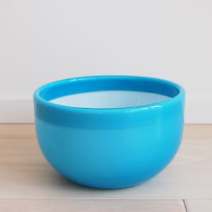 Danish Modern Holmegaard Cased Glass Bowl Blue Palet Mouth-Blown Art Glass Michael Bang Made in Denmark