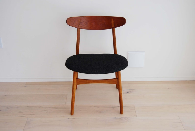 Danish Modern Hans J Wegner Teak and Oak Chair Ch30 Carl Hansen and Son Made in Denmark image 4