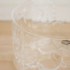 Scandinavian Modern Nuutajarvi Flora 6 inch Glass Serving Bowl Oiva Toikka Made in Finland image 3