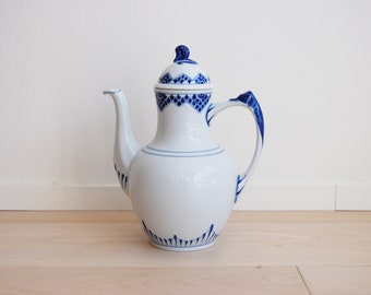 Rare Kronberg Bing and Grondahl Porcelain Coffee Pot Made in Denmark, 301