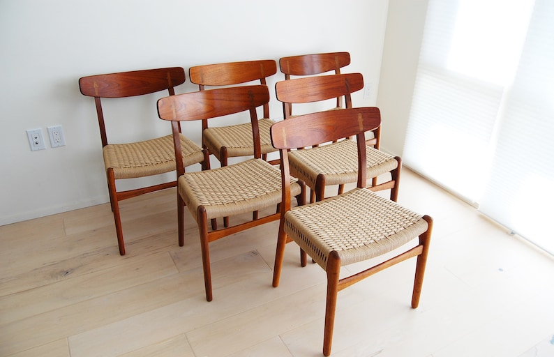 Set of 6 Danish Modern Hans Wegner Teak and Oak Dining Chairs Ch-23 Carl Hansen and Son image 5