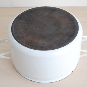 Scandinavian Modern Vintage Arabia Finland Finella Enamel Pot White with Lid Large image 7