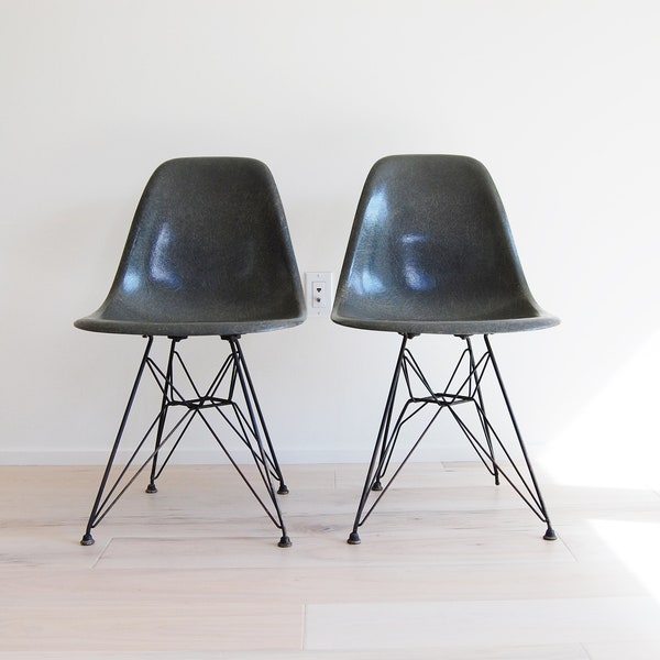 Pair of Mid Century Modern Eames Fiberglass Dark Grey Shell Chairs with Eiffel Base