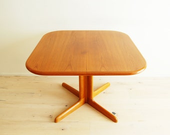 Danish Modern Square to Rectangle Extendable Teak Dining Table Gudme Mobelfabrik Made in Denmark