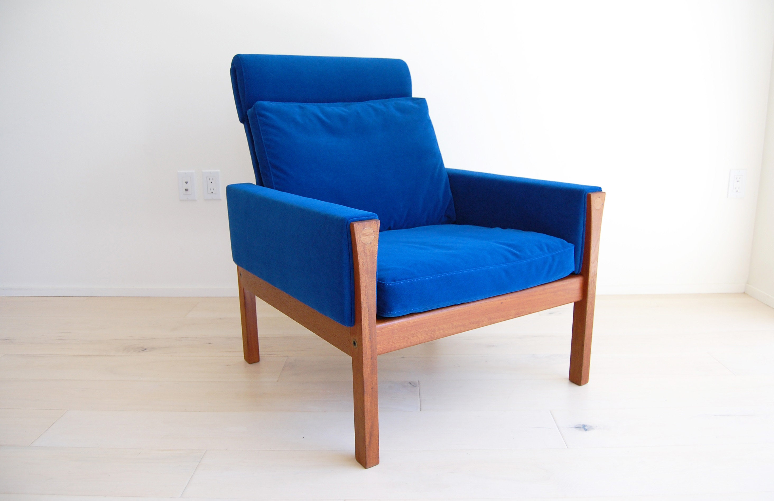 Danish Modern Hans J. Wegner AP62 High Back Lounge Chair AP Danish Modern Hans J. Wegner AP62 High Back Lounge Chair AP