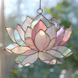 Sacred Lotus Suncatcher Acryl für ein friedliches Zuhause