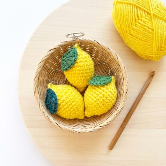Crochet Lemon Keychain Pattern PDF | Amigurumi Lemon Keychain | Beginner Crochet Pattern | Fruit Keychain | Cute Crochet Lemon