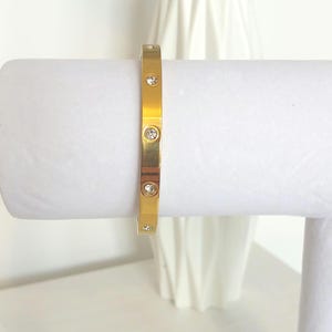 18k Gold Plated Bangle, Stainless Steel Boxstone Clasp