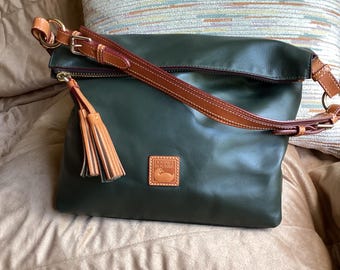 Dooney & Bourke Smooth Leather Shoulder Bag.  Very Roomy And Organized.  Forest Green.
