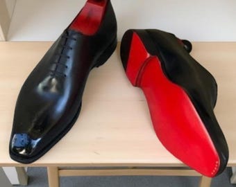 Christian Louboutin Greggory Oxford Black Calf Leather Dress Shoes with Red Sole