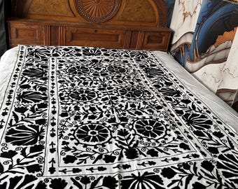 Colcha Suzani hecha a mano: tapiz uzbeko tamaño queen, manta Suzani bordada, textil étnico de Asia Central, bohemio, para colgar en la pared.