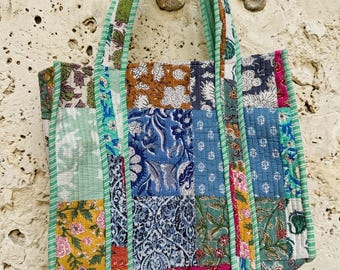 Bolso tote Kantha acolchado hecho a mano con patchwork - Bolso de hombro de algodón con estampado de bloques - Bolso de mercado bohemio colorido y ecológico - Bolso hippie reutilizable