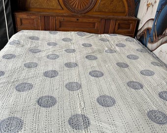 Kantha quilt in bloemen Indiase quilt hippie boho deken sprei sprei decoratieve twin/queen size quilt vintage kantha