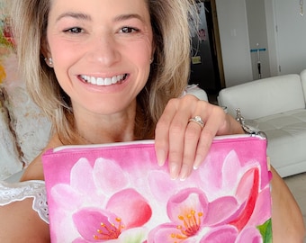 Handbemalte Clutch aus rosa Canvas
