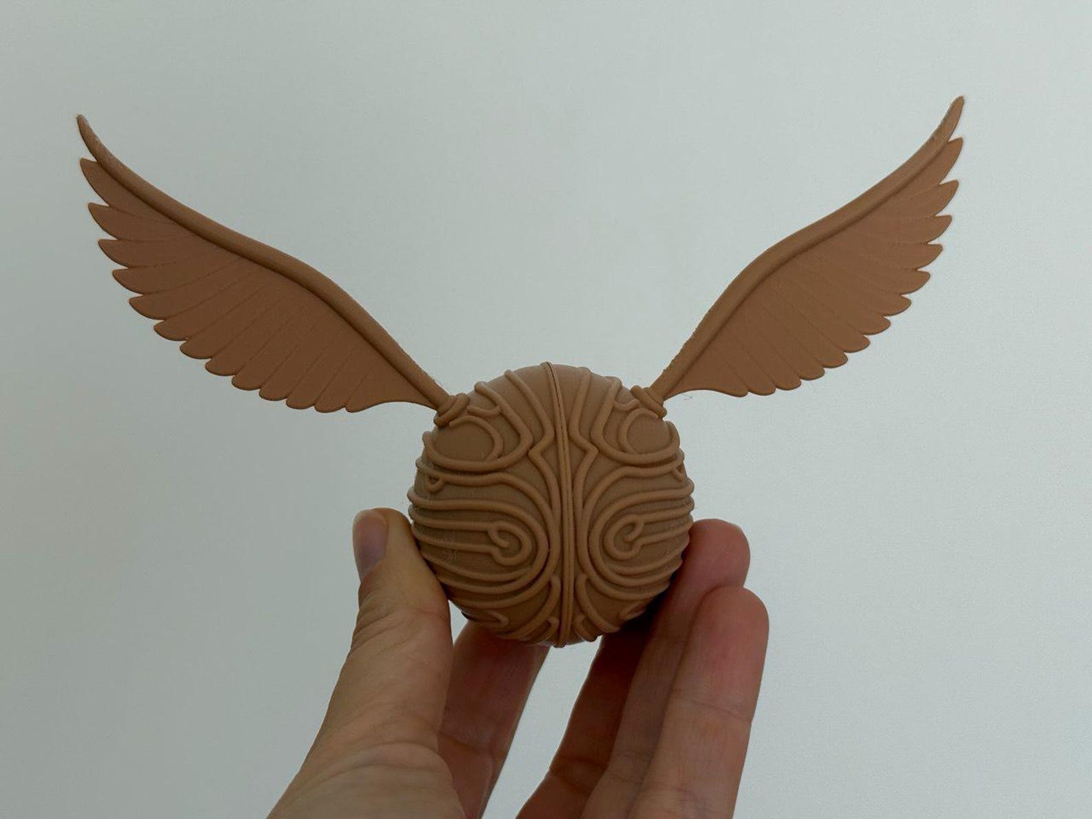 Flying Golden Ball with Wings thumbnail 3