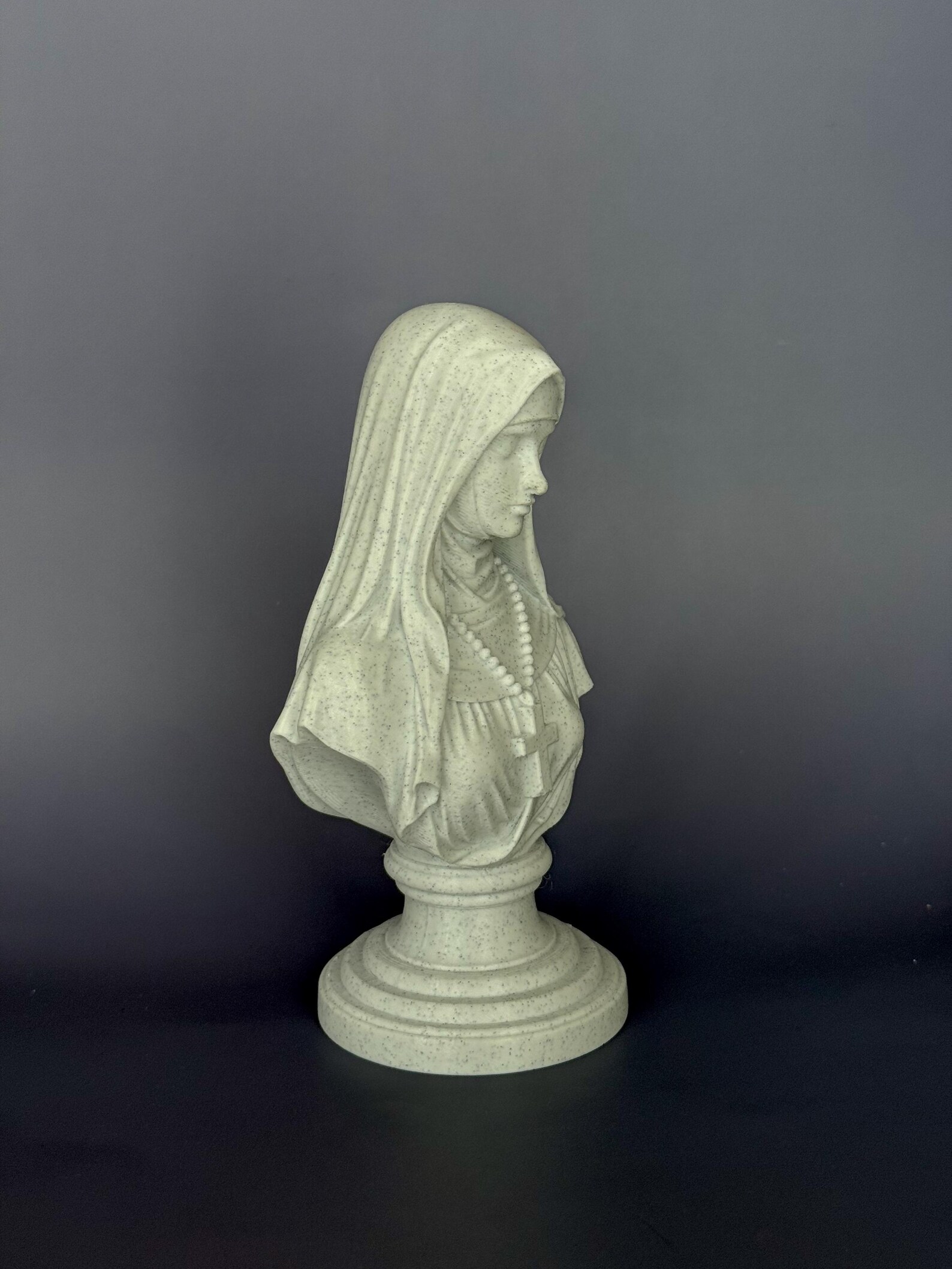 Silent Nun Bust Statuette thumbnail 2