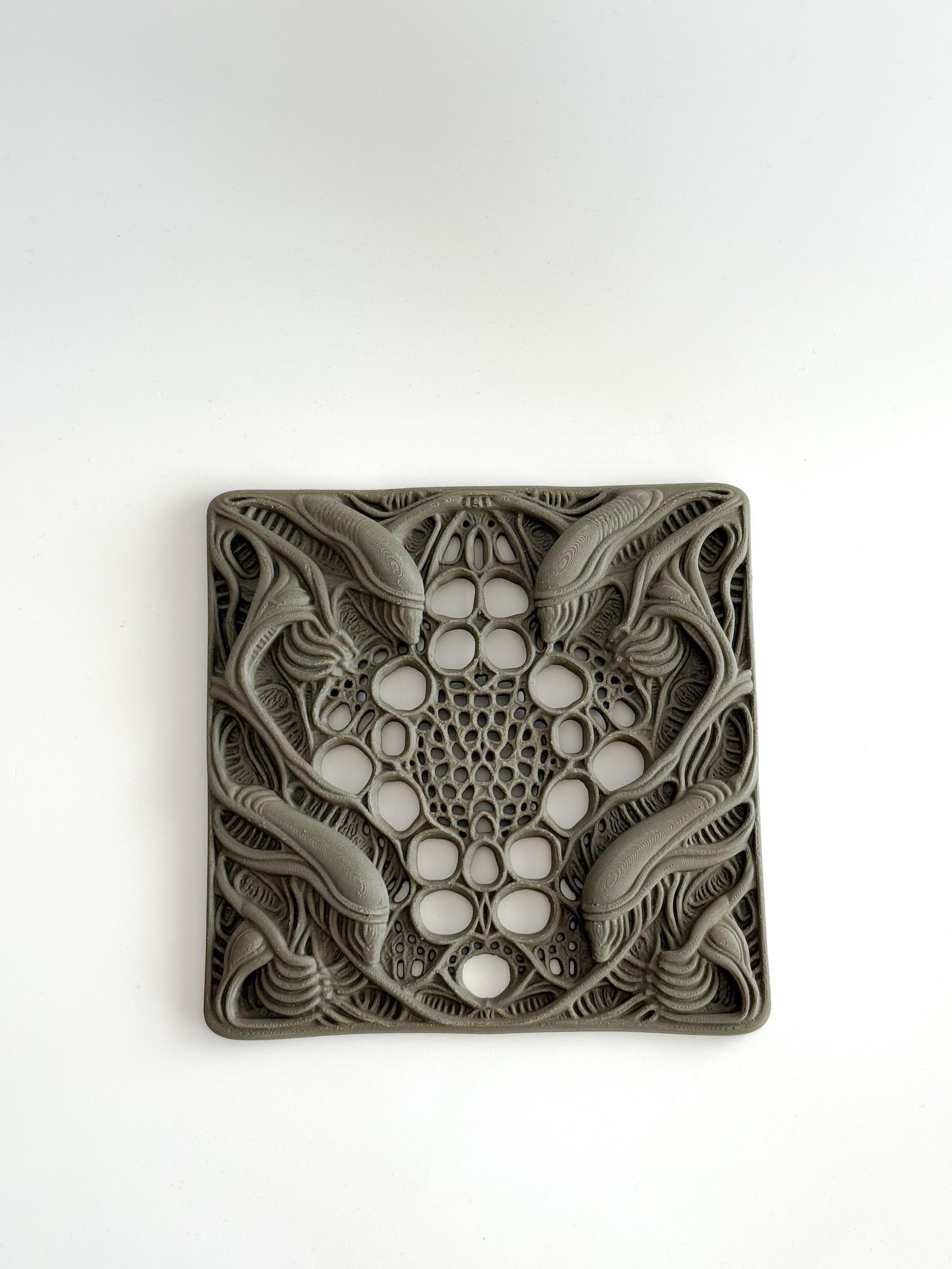 Xenomorph Decor Vent Cover thumbnail 2