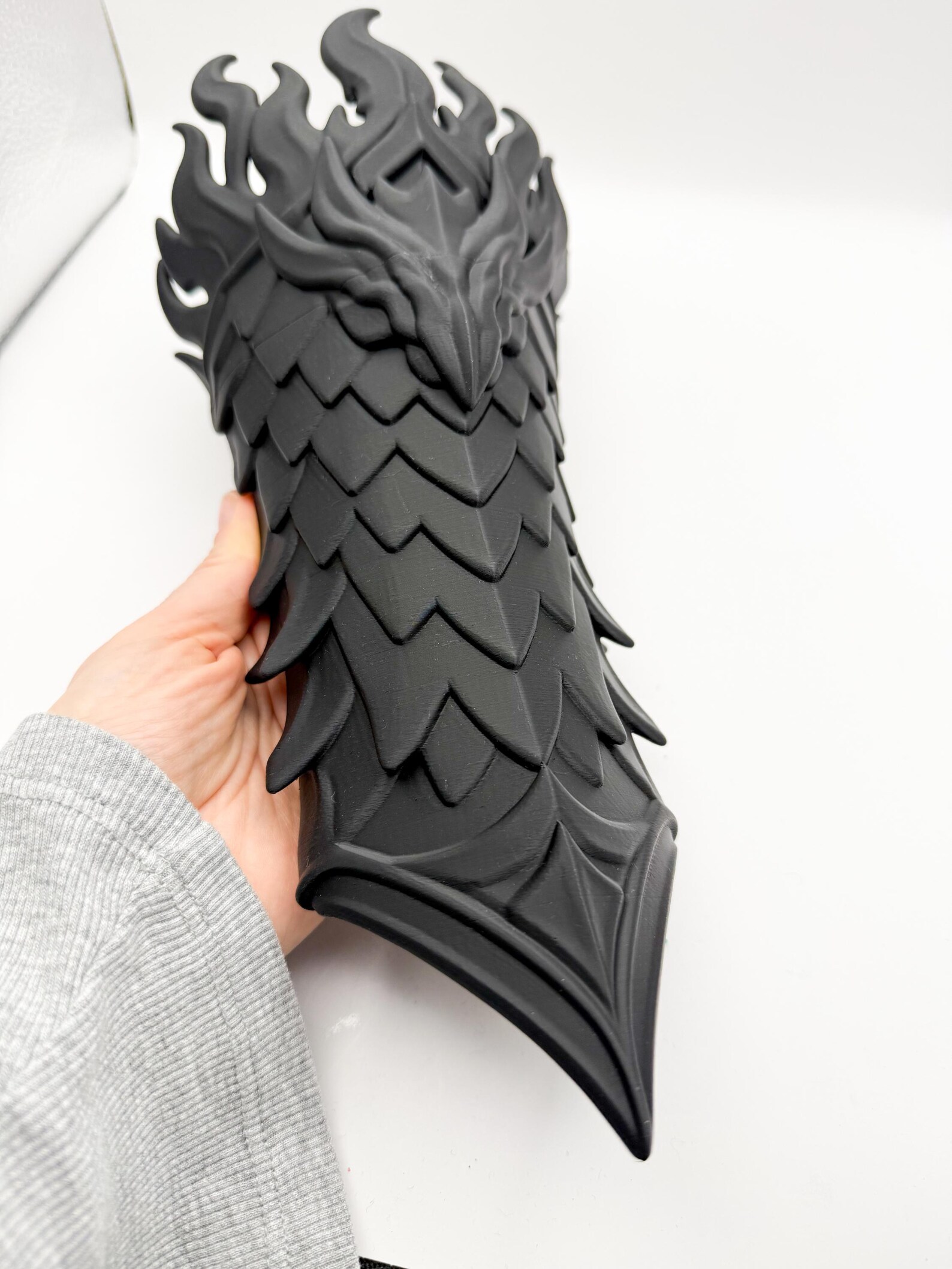 Dragon Hunter Bracers thumbnail 6