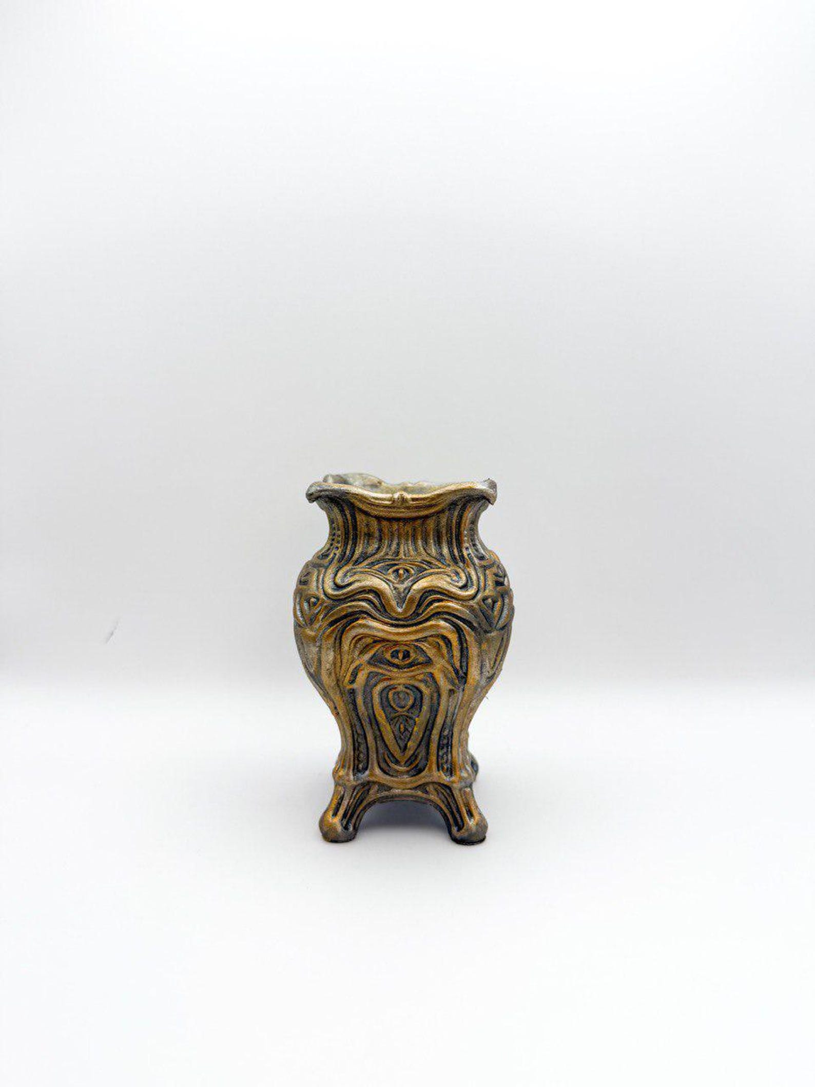 Alien Egg Vase - Biomechanical Sci-Fi Vase