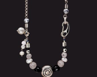 Tian–Di futuristic Collar Necklace / Interval Sculptural Silver Reclaimed Material Jewelry