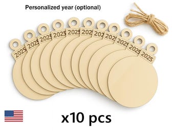 May include: A set of ten wooden Christmas ornaments with a round shape and a loop for hanging. Each ornament is engraved with the year "2025" and the text "Personalized year (optional)". A bundle of twine is included. The text "x10 pcs" is also visible.