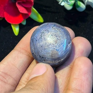 Natürlicher violetter Sternsaphir, ovaler Cabochon, 141,20 ct, unbehandelt, AAA-Qualität, Edelstein für die Schmuckherstellung