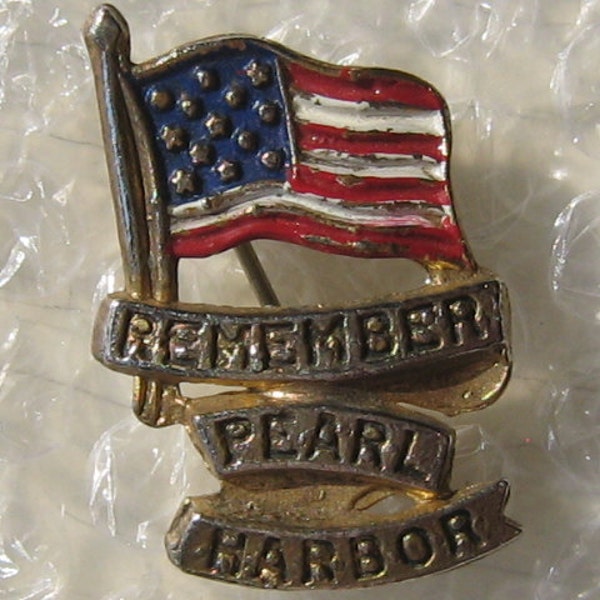 Remember Pearl Harbor Sweetheart Pin