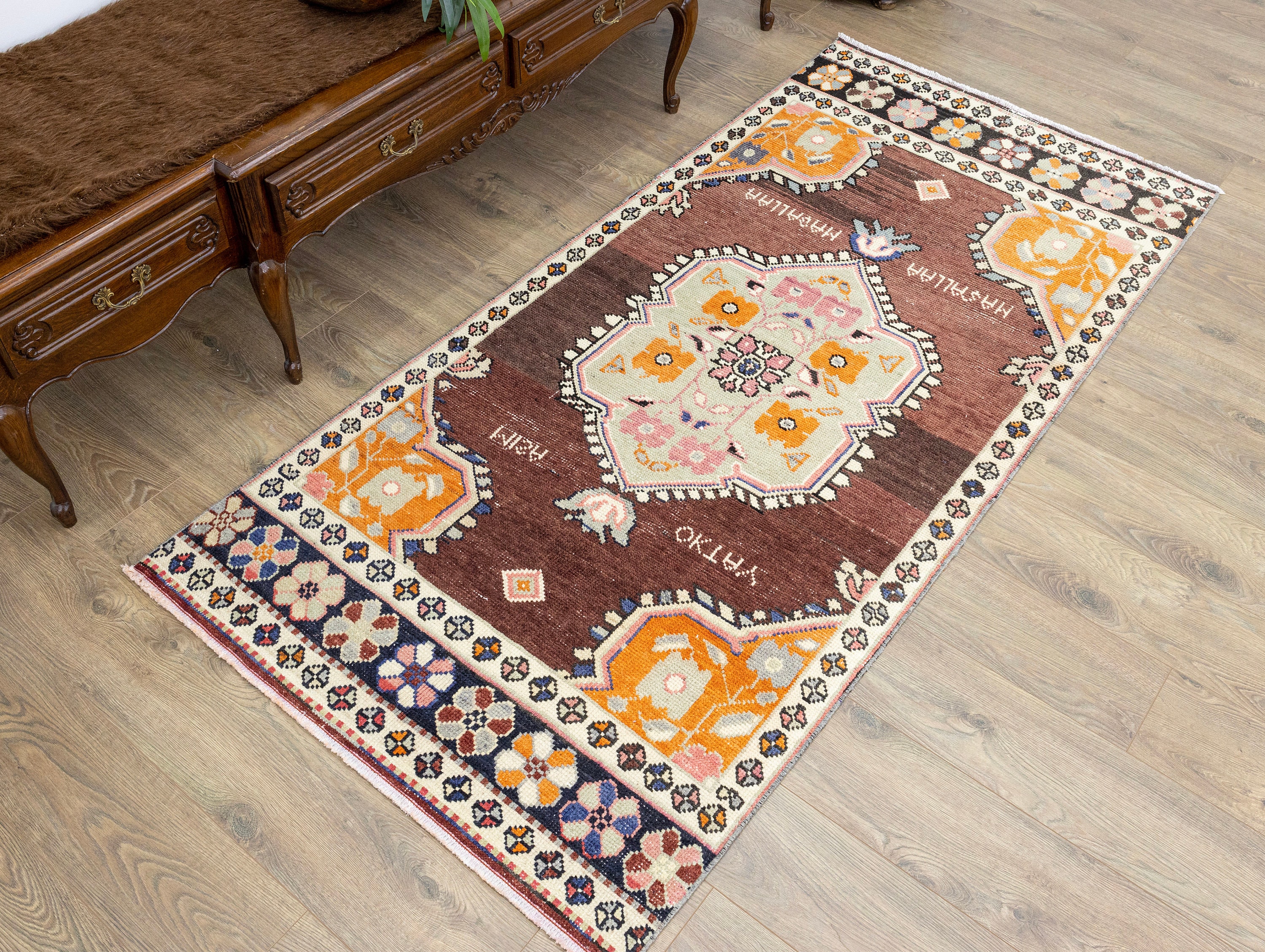 ヴィンテージ ウシャックウール 玄関ラグ：ボヘミアン トルコ風