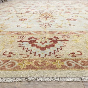 Oversized Floral Oushak Rug 10x13 – Vintage Turkish Ivory Hand-Knotted Wool image 9