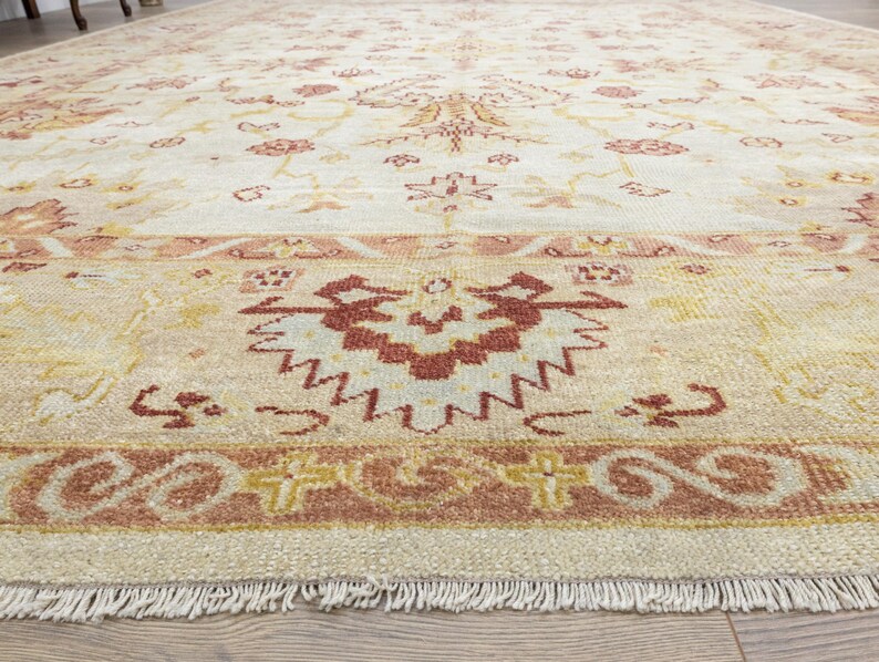 Oversized Floral Oushak Rug 10x13 – Vintage Turkish Ivory Hand-Knotted Wool image 9