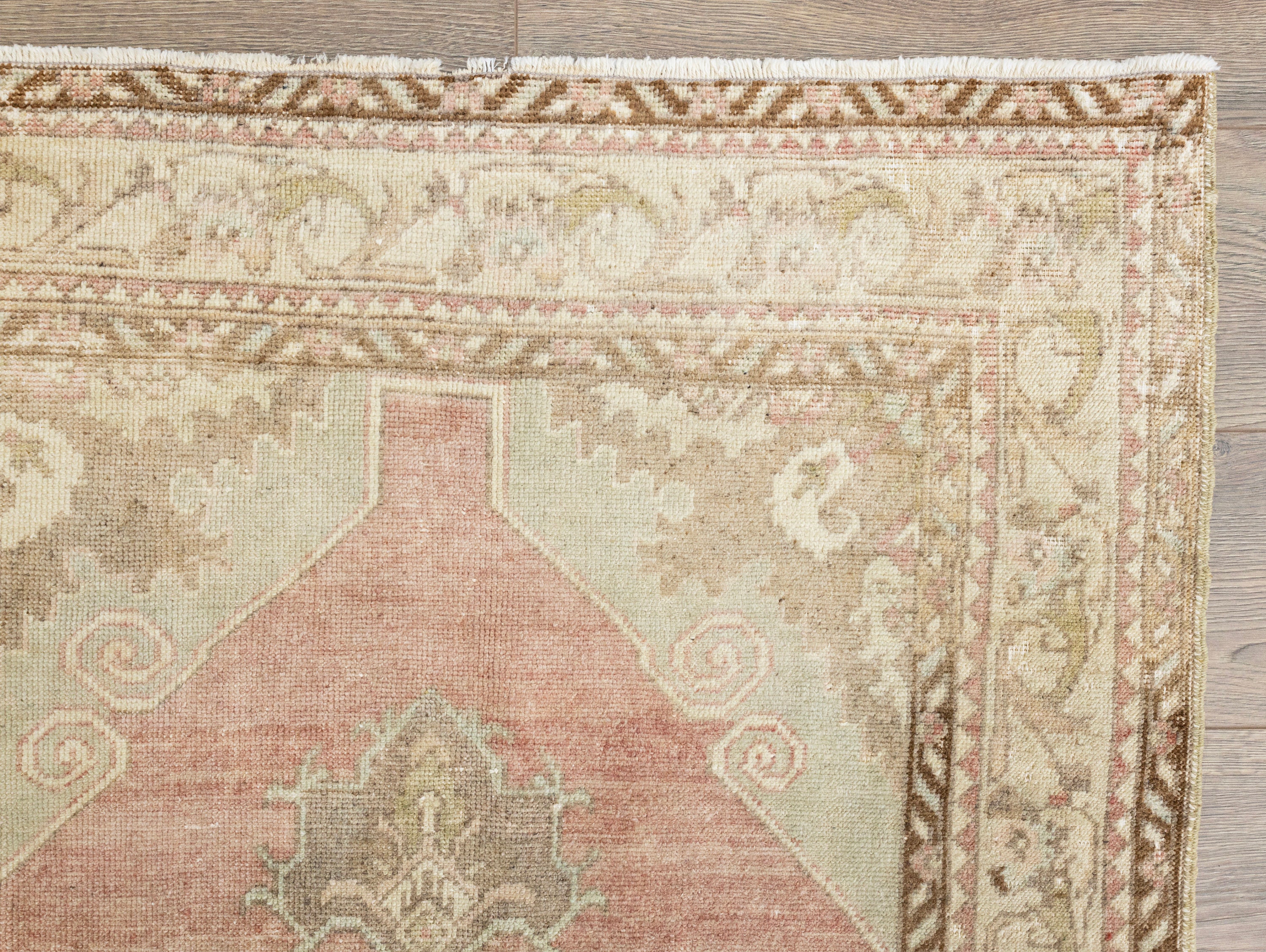 コーラルベージュ77×202グリーン　メダリオンランナー　トルコヴィンテージラグ パッチワーク57×149オレンジ 三角カラフル ランナー トルコ