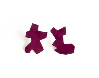 burgundy asymmetric post earrings, mismatch studs, powder coated, funky and modern style, contemporary fashion jewellery, surgical steel