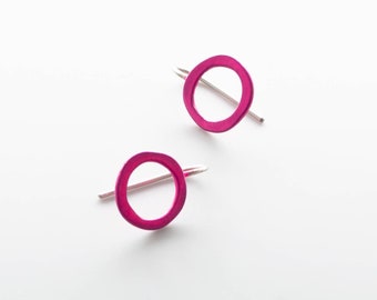 extra small neon pink circle earrings, simple wire, open circle, basic, everyday earrings, lightweight, boucles d'oreilles, round hooks