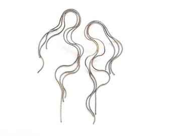 Sterling Silber Schlangen Ketten Ohrringe, mittelgroße Statement Ohrringe, elegante oxidierte 925 Ohrstecker, Ohrstecker aus Chirurgenstahl und Butterfly Backs