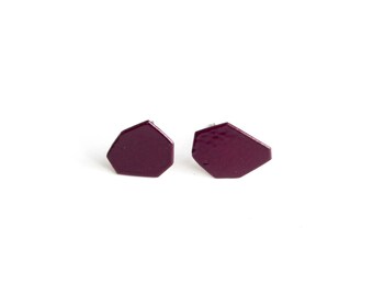 small burgundy geo earrings, geometric studs, simple hypoallergenic posts, powder coated metal, hand cut metal plate, lightweight basic